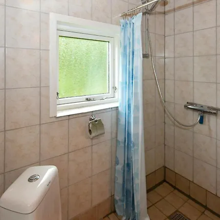 5 Person In Grindsted Ferienhaus Tofterup