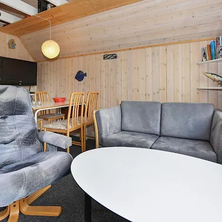 5 Person In Grindsted Ferienhaus Tofterup